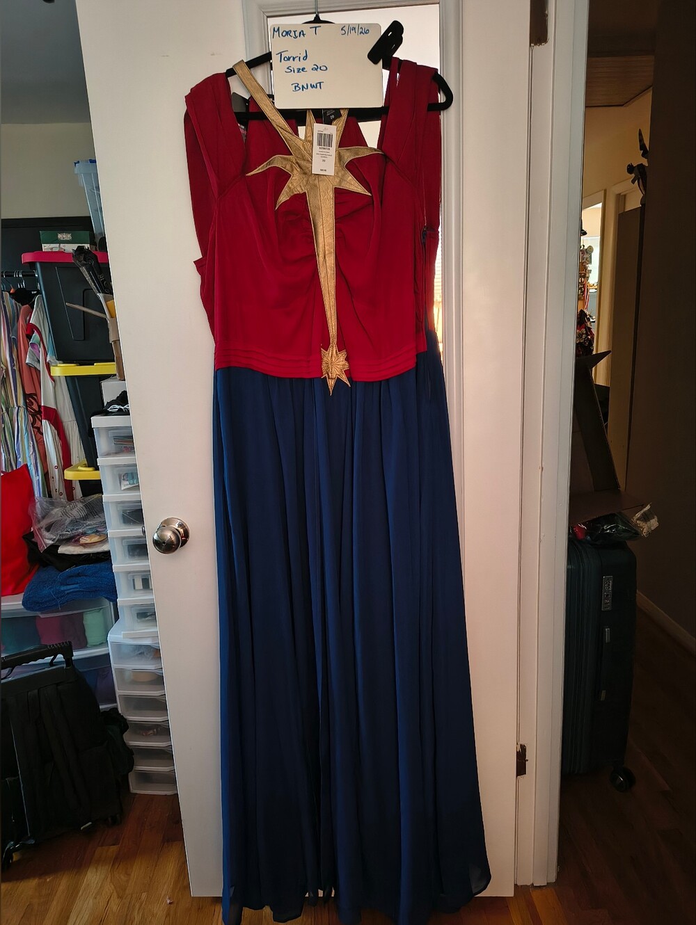 Torrid/Her Universe Captain Marvel Maxi Dress Plus Size 20 BNWT